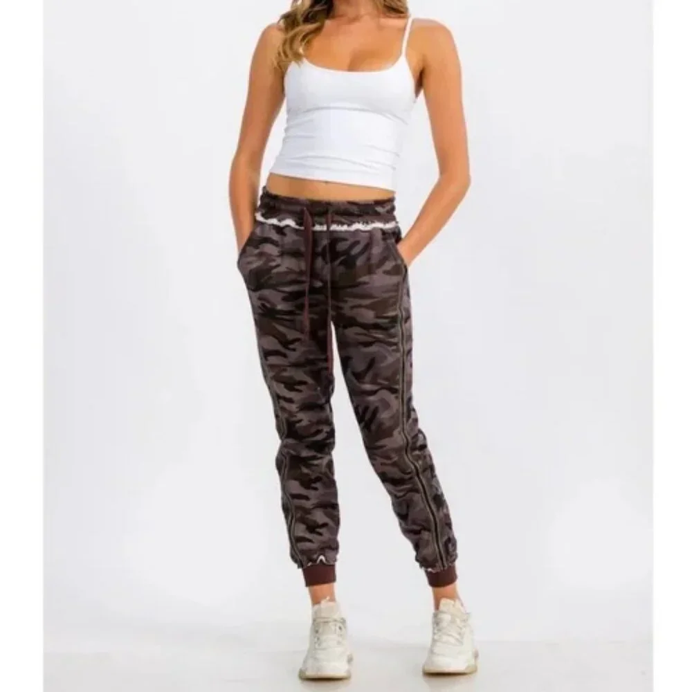 NWT "The Sandy" Plum Camo Joggers - Picture 2 of 12